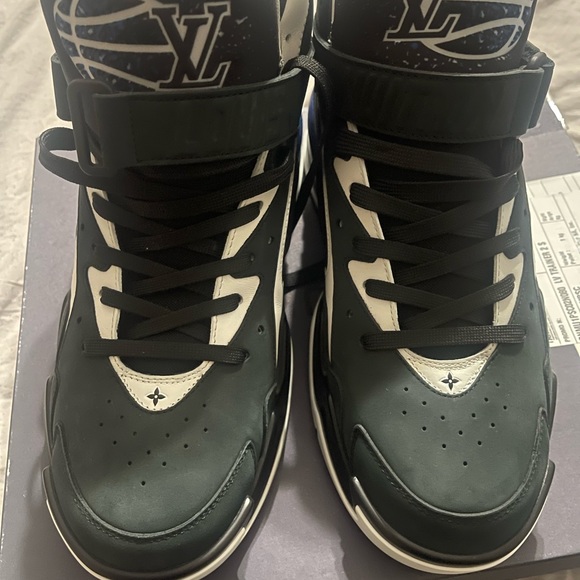 Original Lv trainer 2 boot - Picture 4 of 8